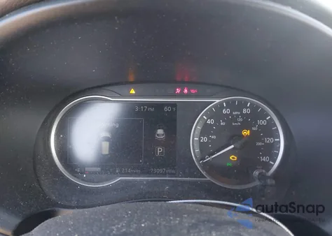 2019 Nissan Kicks Sr z USA, uszkodzony, nr VIN 3N1CP5CU7KL520533